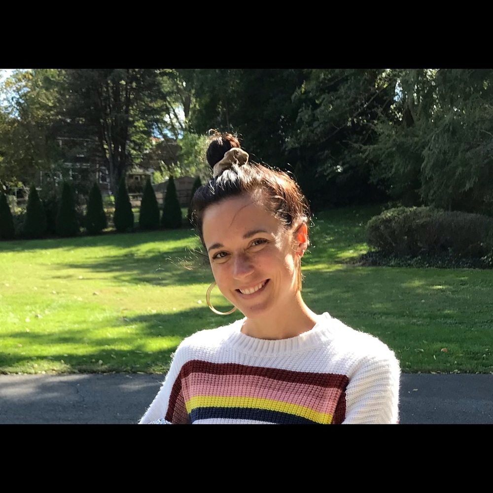 Meet your Posher, Crystal